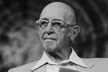 Учиться на психолога